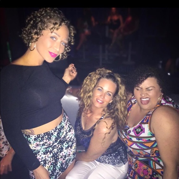 Meet your Posher, Courtney - Picture 6 of 7